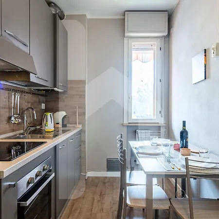 Homiday- Free Parking - Design Flat - Ospedale Cisanello Апартаменты Пиза